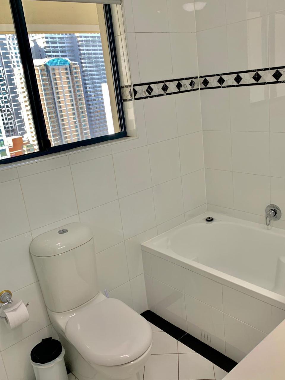 Castle Serviced Aparthotel