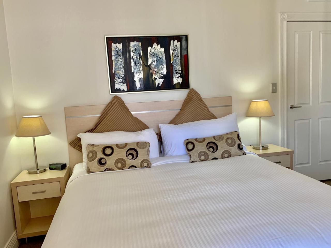 Aparthotel Castle Serviced 3*